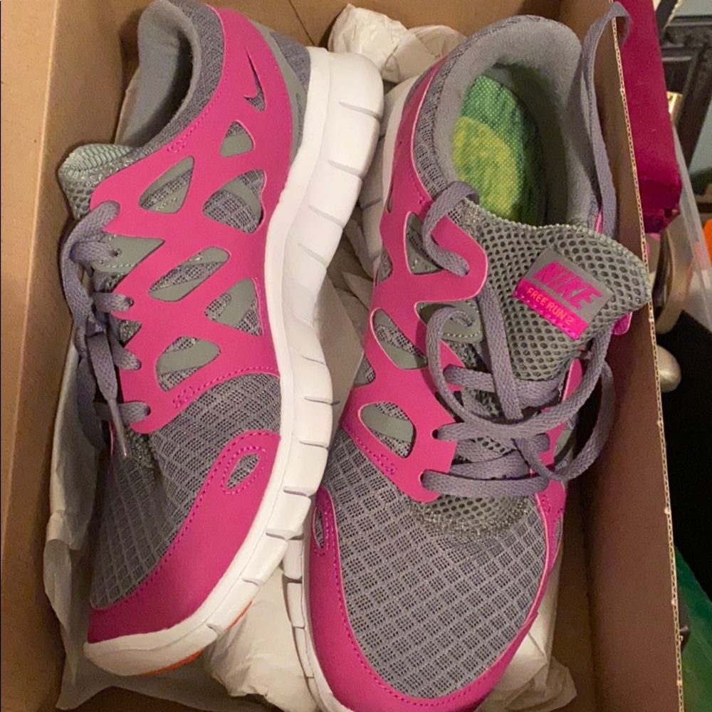Women’s Nike shoes